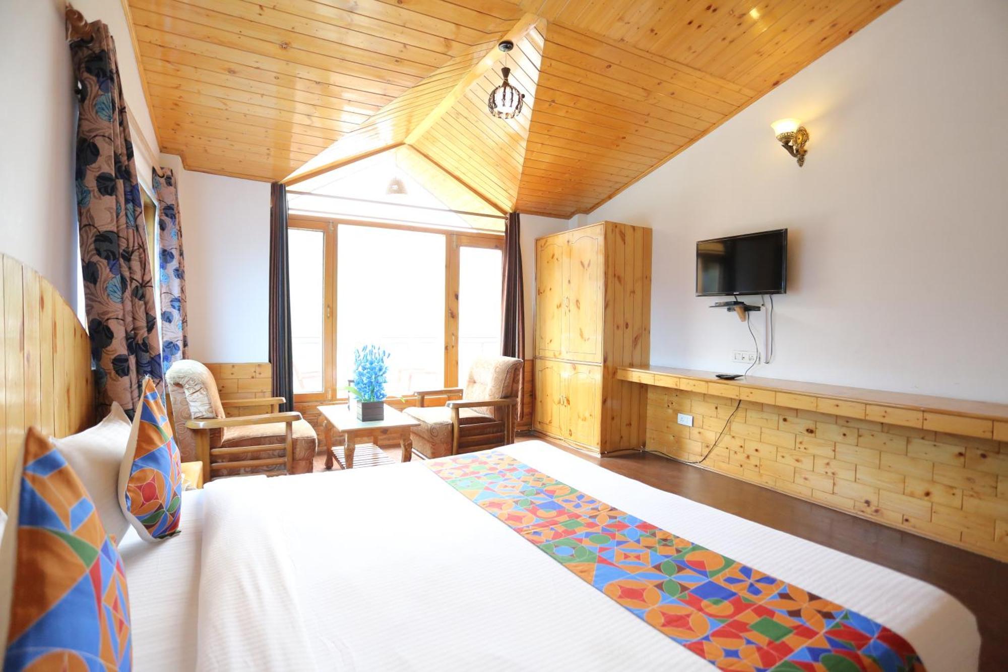 Hotel Surbhi Vashist エクステリア 写真