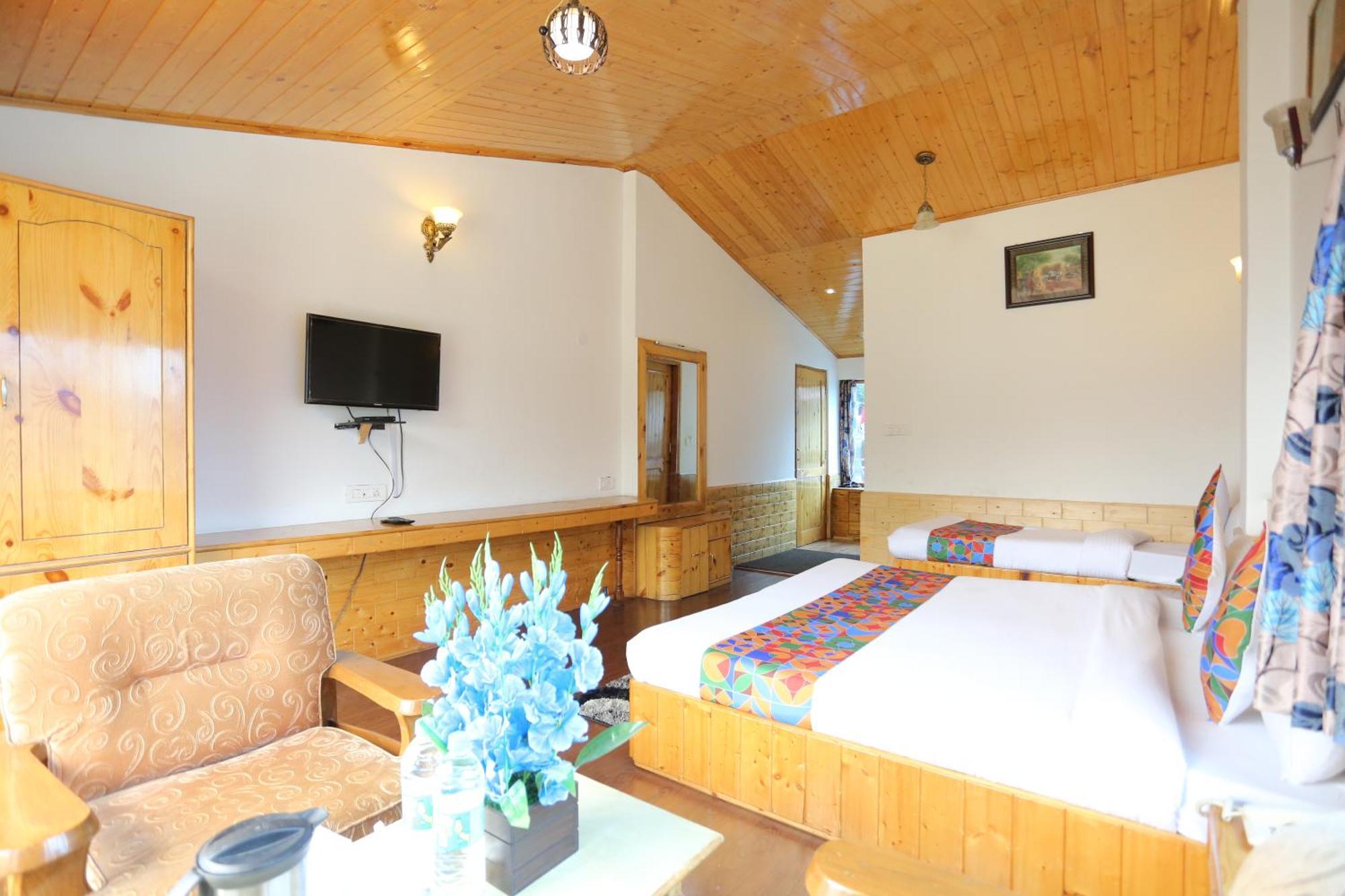 Hotel Surbhi Vashist エクステリア 写真