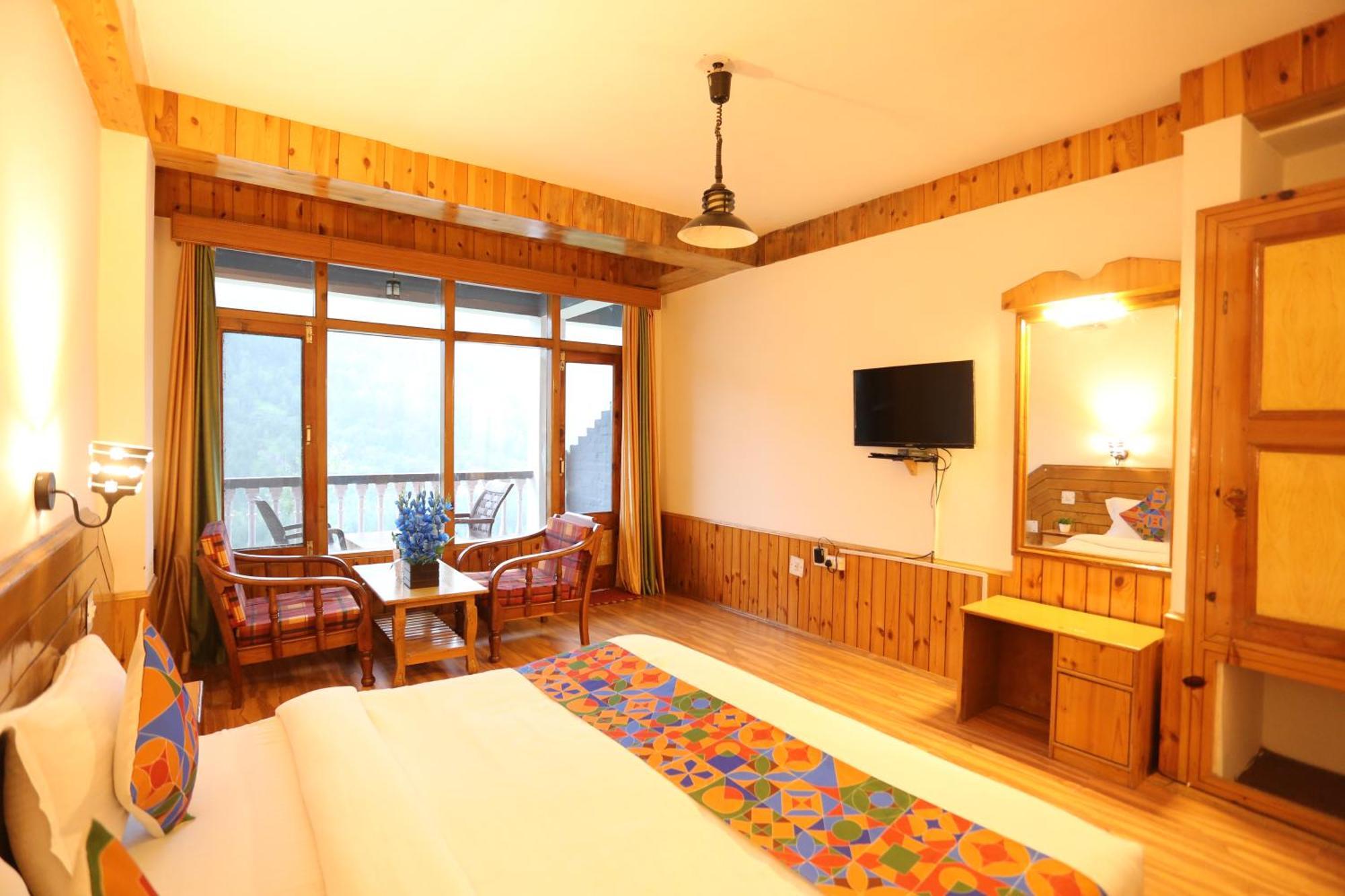 Hotel Surbhi Vashist エクステリア 写真