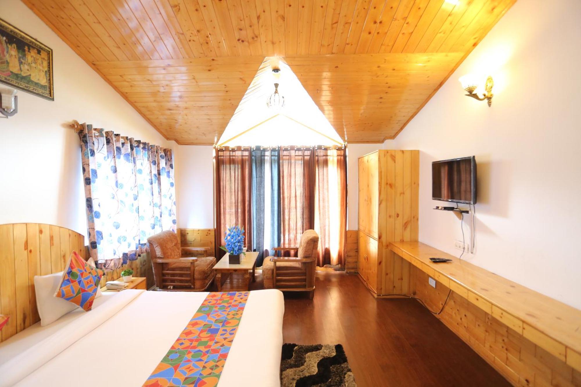 Hotel Surbhi Vashist エクステリア 写真